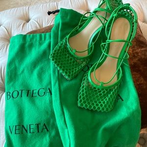 Bottega Veneta grass stretch mesh pumps